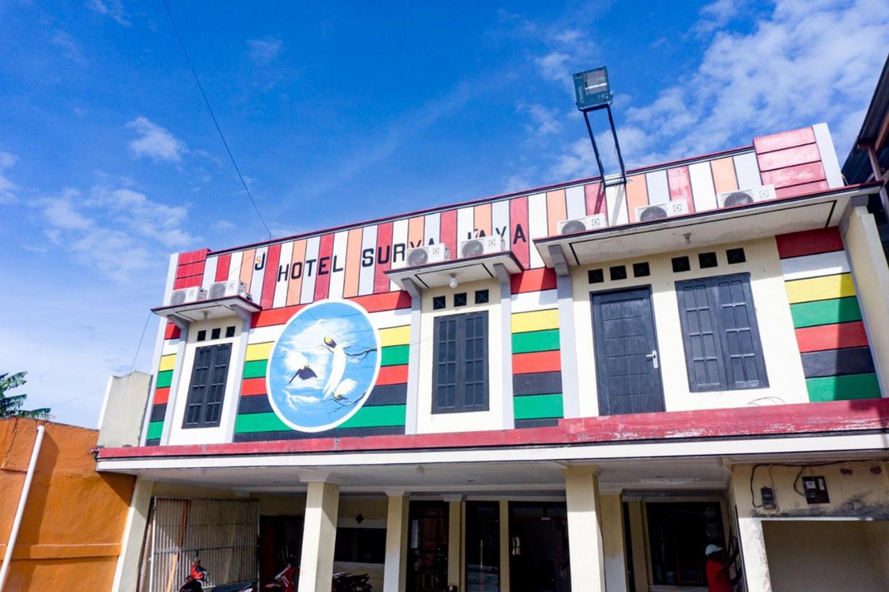 Reddoorz Near Sentani Airport Jayapura酒店 外观 照片